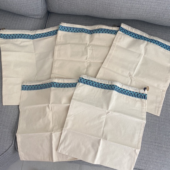 FLASH SALE New set of Tory Burch dust bags - Picture 4 of 4